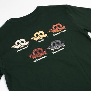 'Doxie Pretzel' Tee